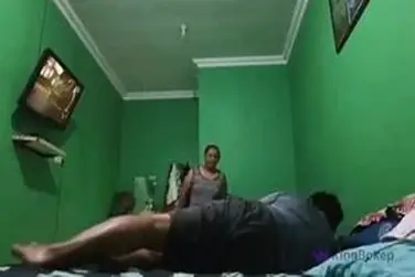 Momen Kasmaran Bersama Ibu Tetangga Di Hotel poster