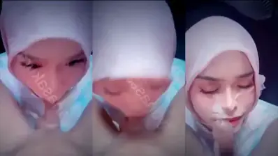 Diyana Sakura Hisap Kontol Sampai Crotan di Wajah